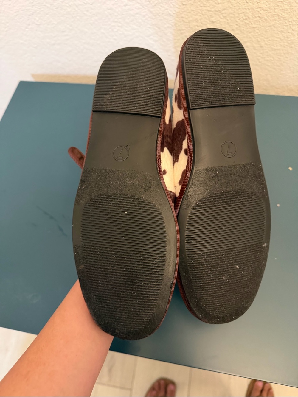 Target Girls Brown and White Cowprint Mary Jane Shoes - Picture 3 of 4